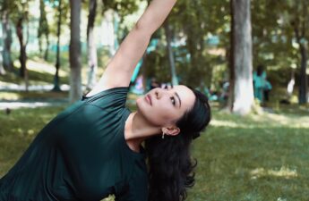 Хатха йога группа для женщин